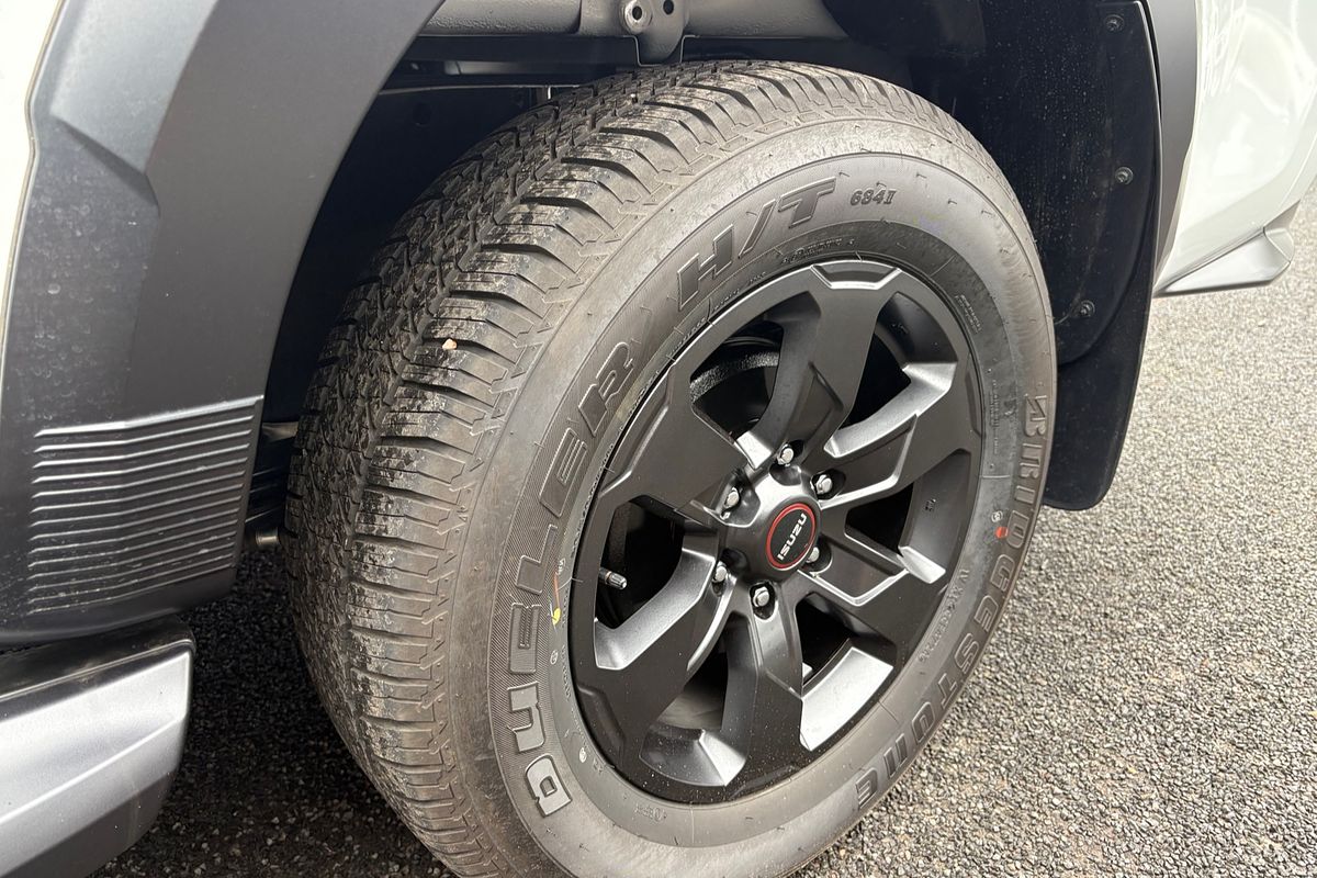 2025 Isuzu D-MAX X-TERRAIN 4X4