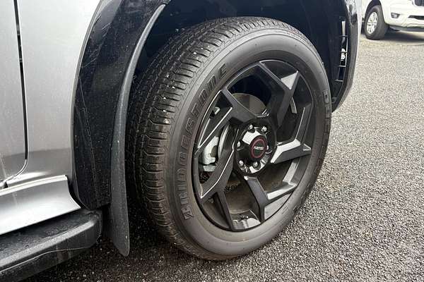 2025 Isuzu MU-X X-TERRAIN