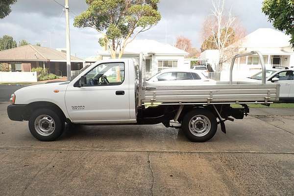 2013 Nissan Navara DX (4x2) D22 Series 5 Rear Wheel Drive