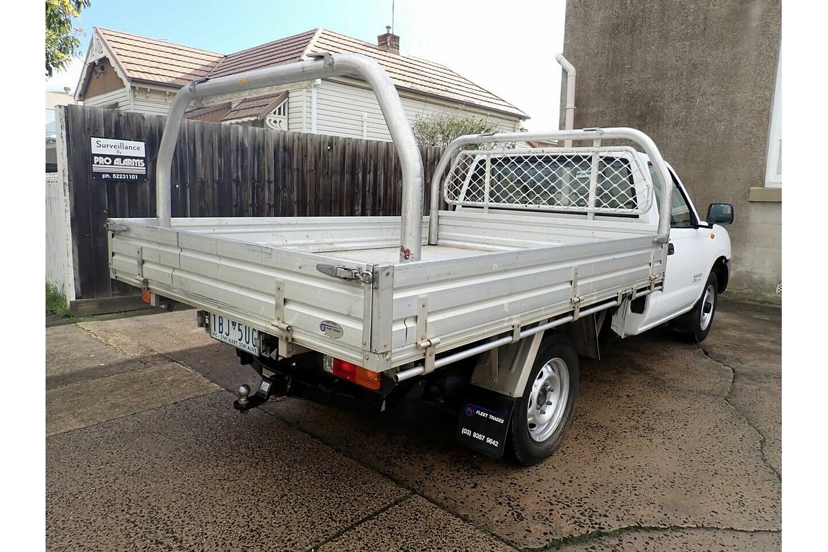 2013 Nissan Navara DX (4x2) D22 Series 5 Rear Wheel Drive