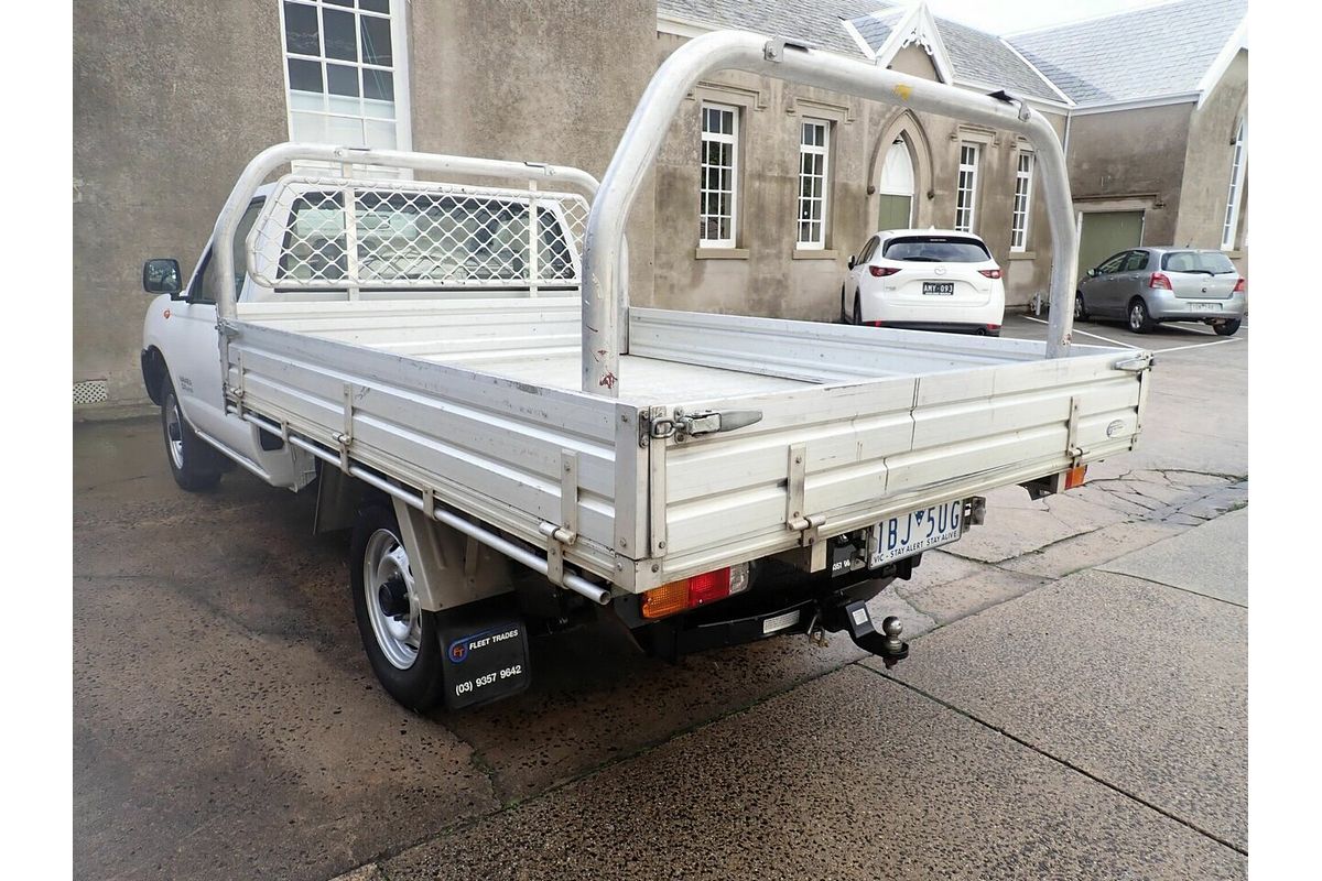2013 Nissan Navara DX (4x2) D22 Series 5 Rear Wheel Drive