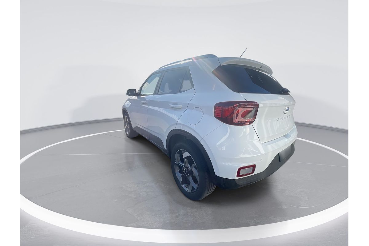 2024 Hyundai Venue Elite QX.V5
