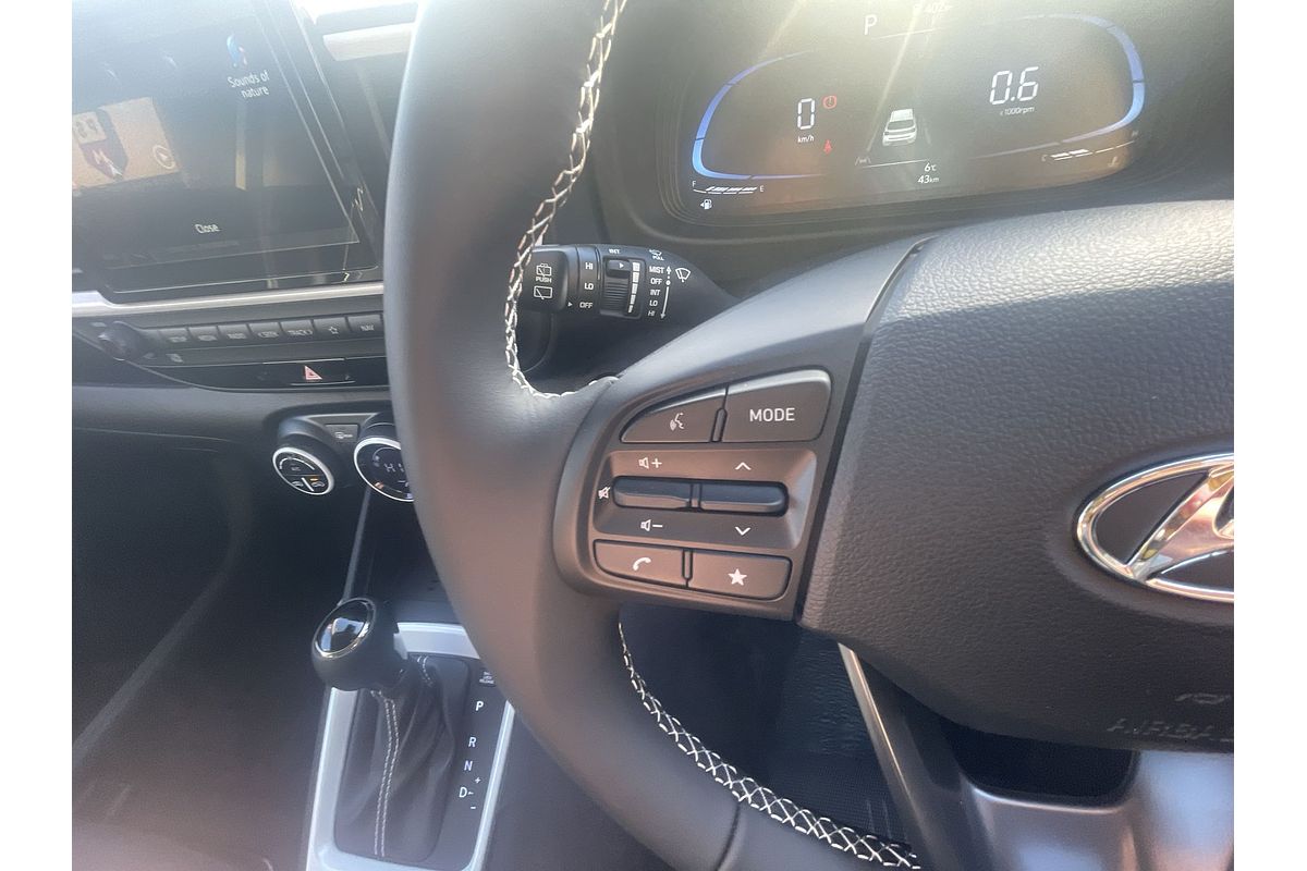 2024 Hyundai Venue Elite QX.V5
