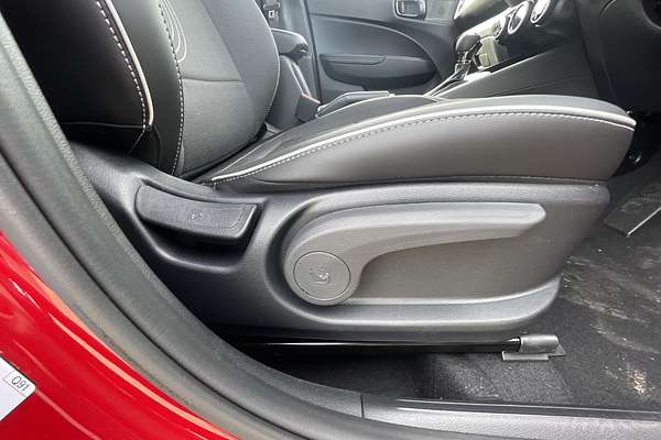 2025 Hyundai Venue Elite QX.V5
