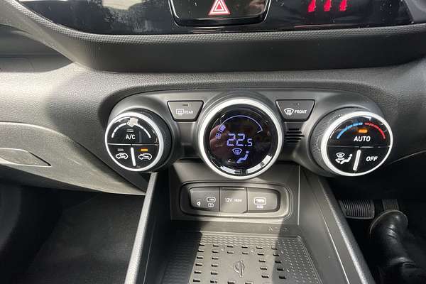 2025 Hyundai Venue Elite QX.V5