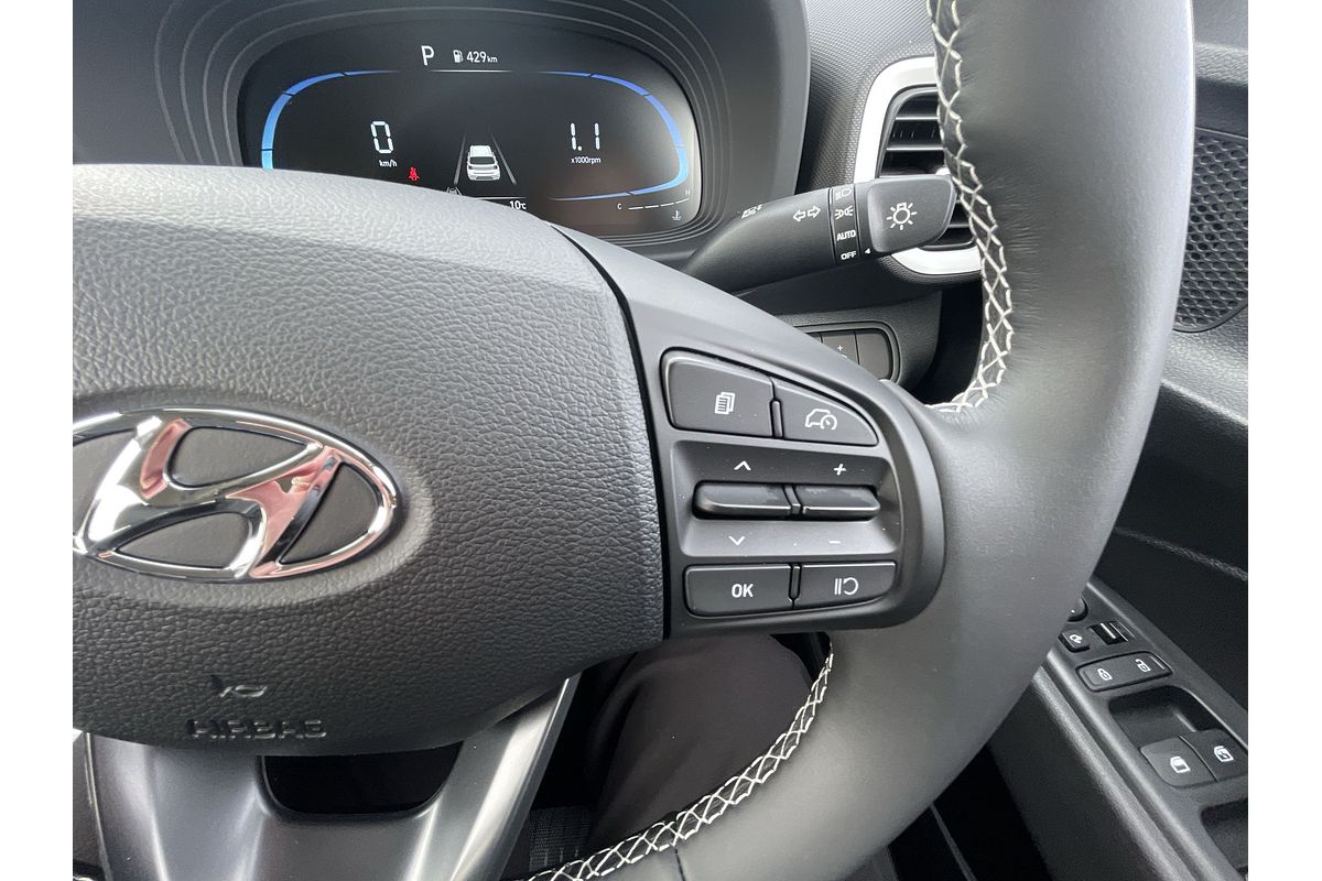 2025 Hyundai Venue Elite QX.V5
