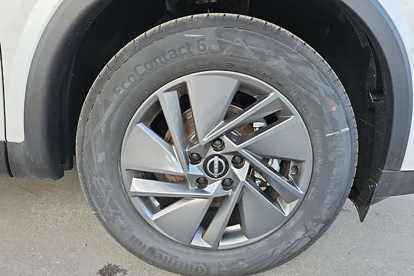 2025 Nissan QASHQAI ST J12