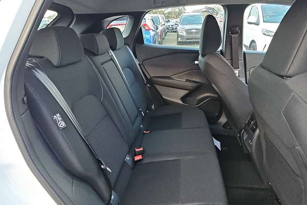 2025 Nissan QASHQAI ST J12