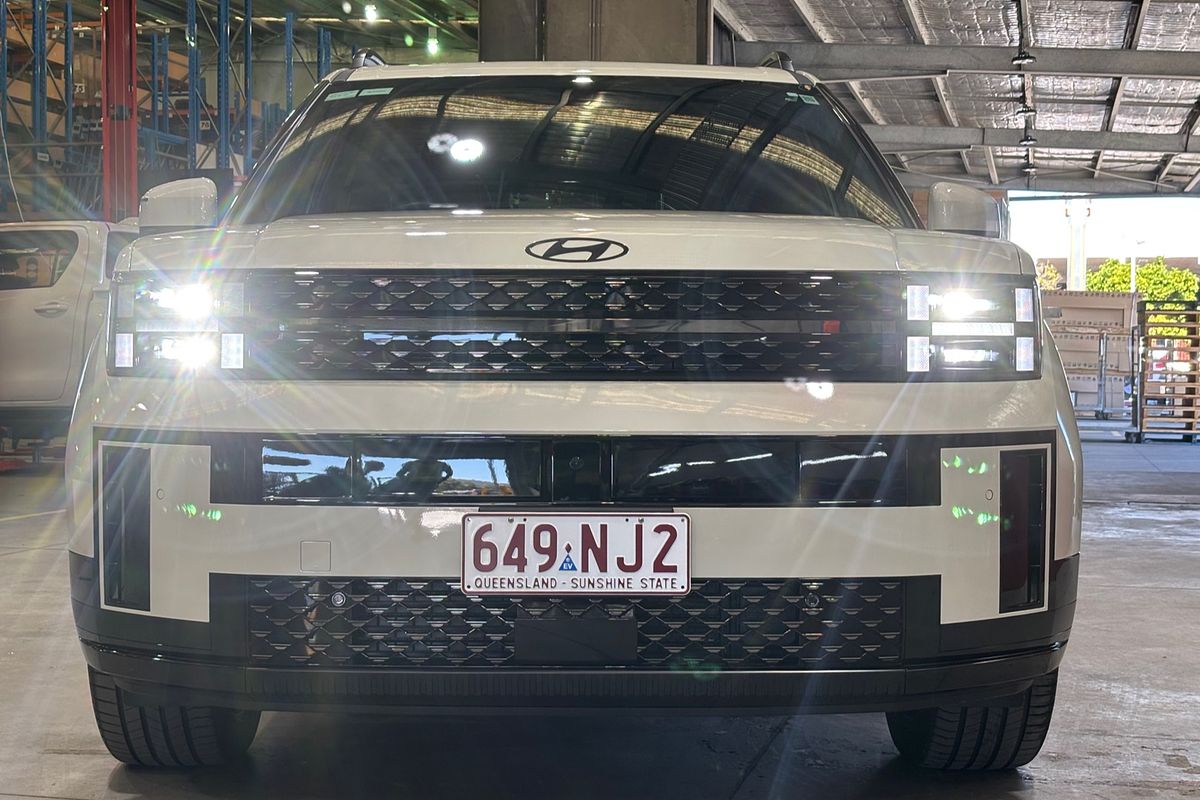 2024 Hyundai Santa Fe Hybrid Calligraphy MX5.V1