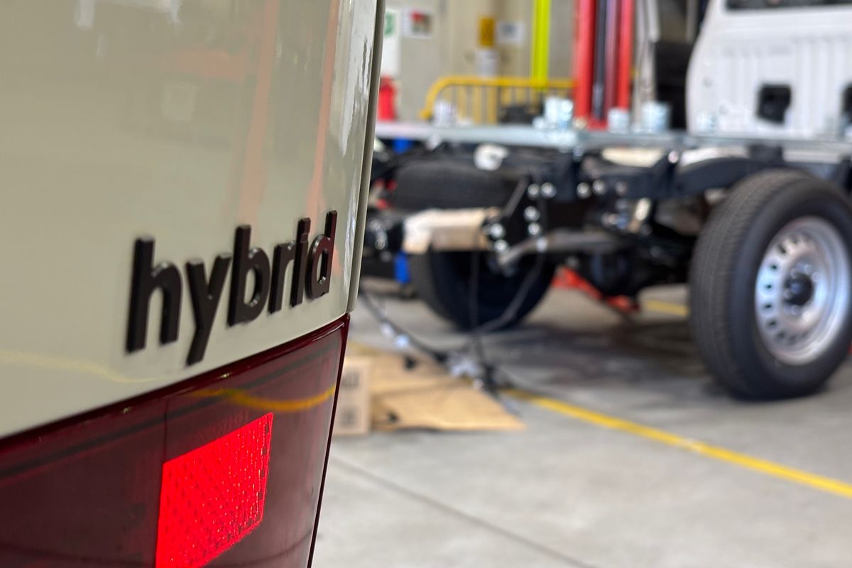 2024 Hyundai Santa Fe Hybrid Calligraphy MX5.V1