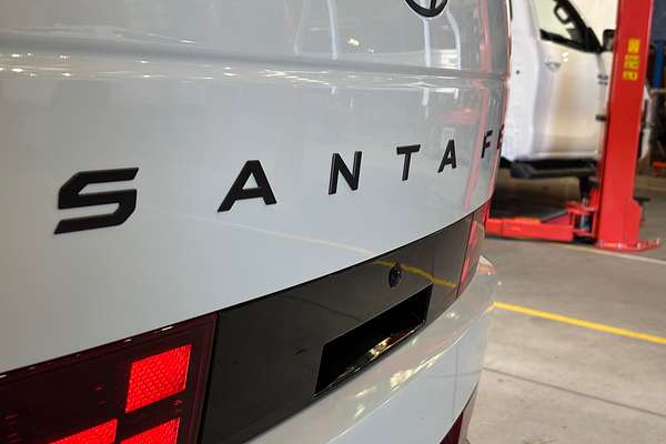 2024 Hyundai Santa Fe Hybrid Calligraphy MX5.V1