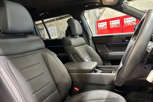 2024 Hyundai Santa Fe Hybrid Calligraphy MX5.V1