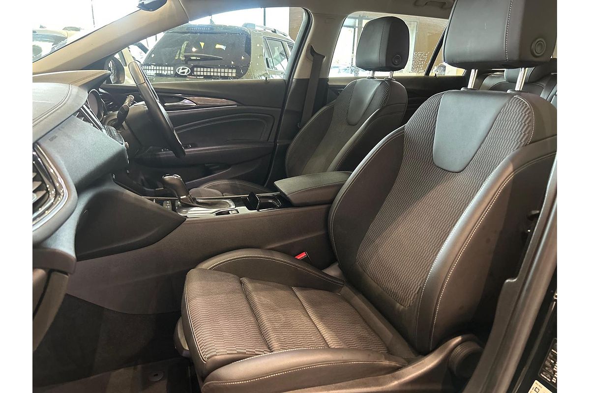 2019 Holden Commodore RS ZB