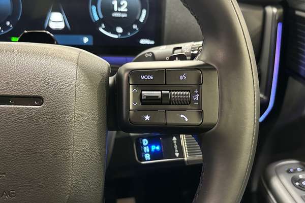 2024 Hyundai Santa Fe Hybrid Calligraphy MX5.V1