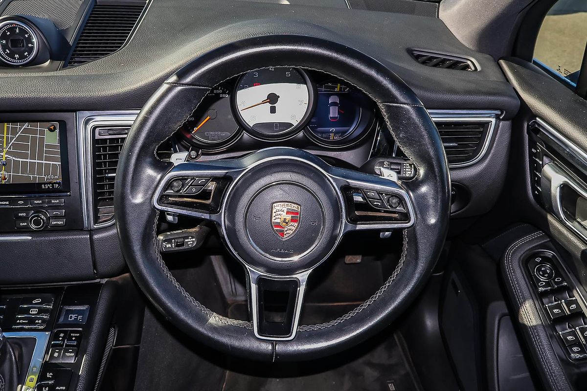 2014 Porsche Macan S 95B