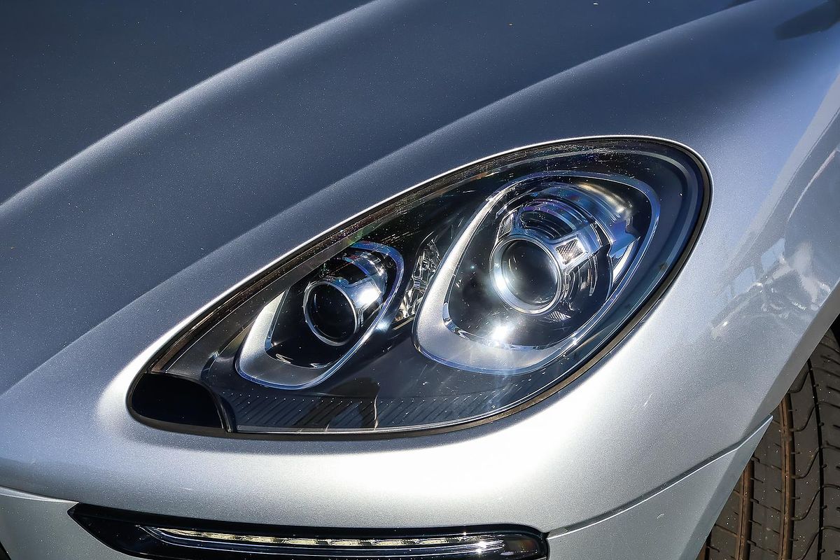 2014 Porsche Macan S 95B