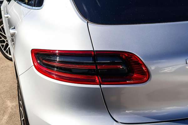 2014 Porsche Macan S 95B
