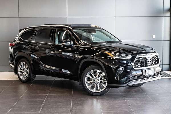 2022 Toyota Kluger Grande AXUH78R