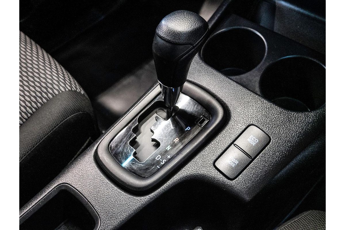 2019 Toyota Hilux Workmate TGN121R Rear Wheel Drive