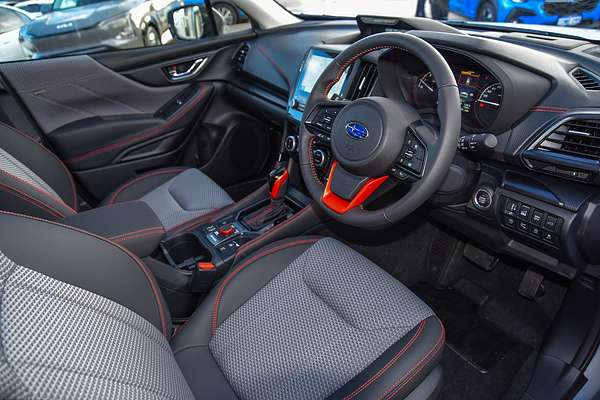 2024 Subaru Forester 2.5i Sport S5