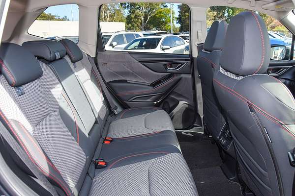 2024 Subaru Forester 2.5i Sport S5