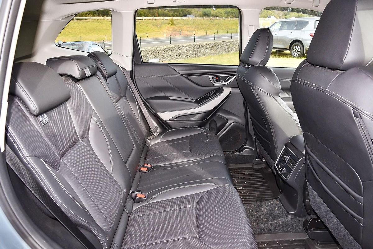 2024 Subaru Forester 2.5i-S S5