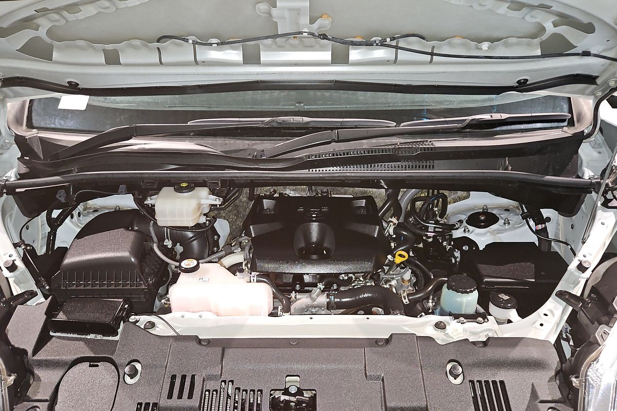 2023 Toyota Hiace GDH300R LWB