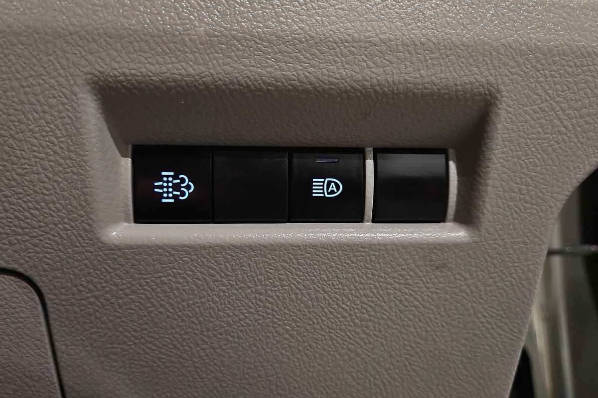2023 Toyota Hiace GDH300R LWB