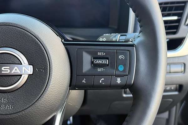 2024 Nissan QASHQAI TI e-POWER J12