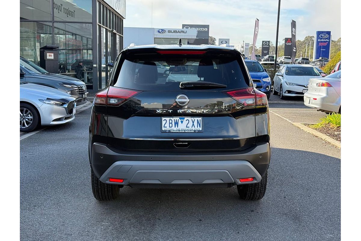 2025 Nissan X-TRAIL ST-L T33