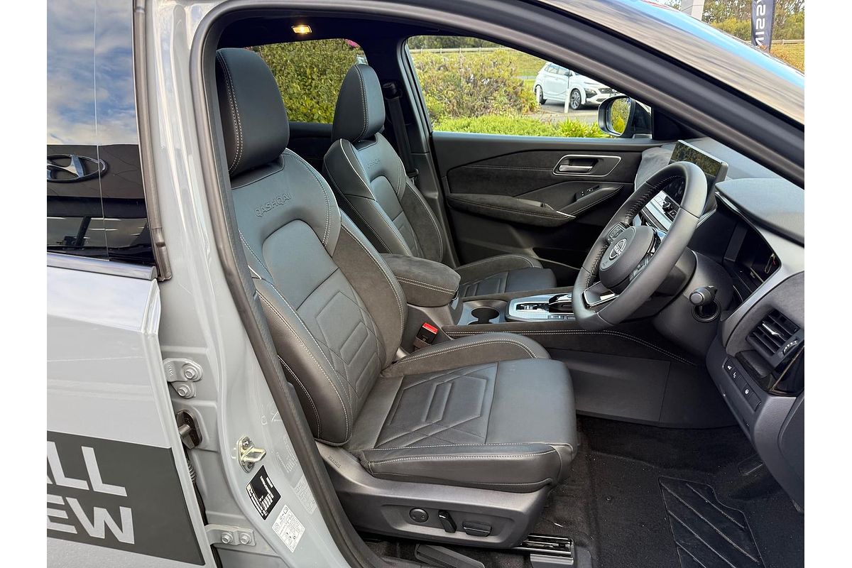 2025 Nissan QASHQAI N-DESIGN e-POWER J12
