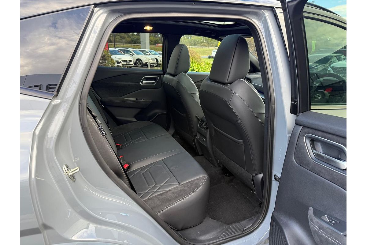 2025 Nissan QASHQAI N-DESIGN e-POWER J12