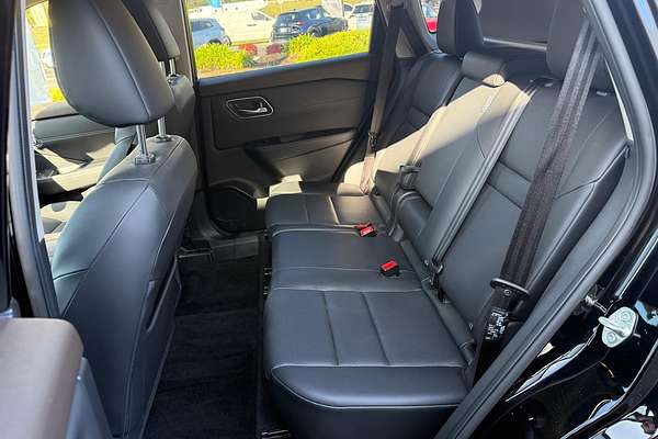 2025 Nissan X-TRAIL ST-L T33