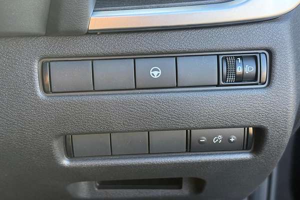 2025 Nissan X-TRAIL ST-L T33