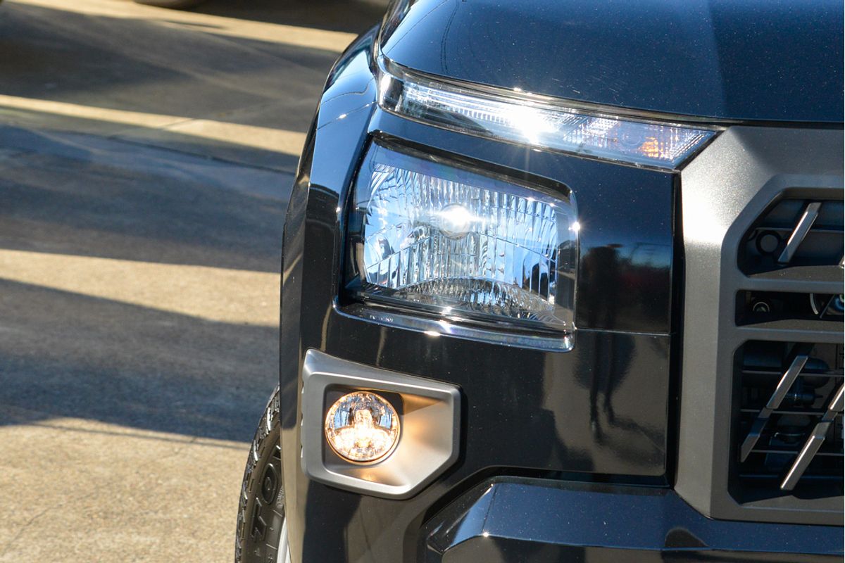 2025 Mitsubishi Triton GLX+ MV 4X4