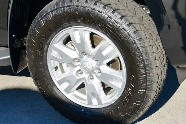 2025 Mitsubishi Triton GLX+ MV 4X4