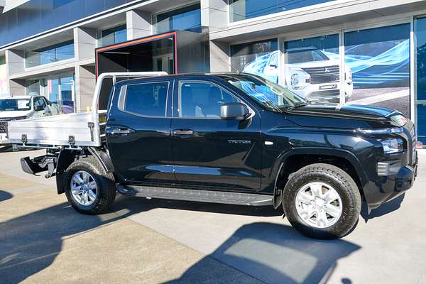 2025 Mitsubishi Triton GLX+ MV 4X4
