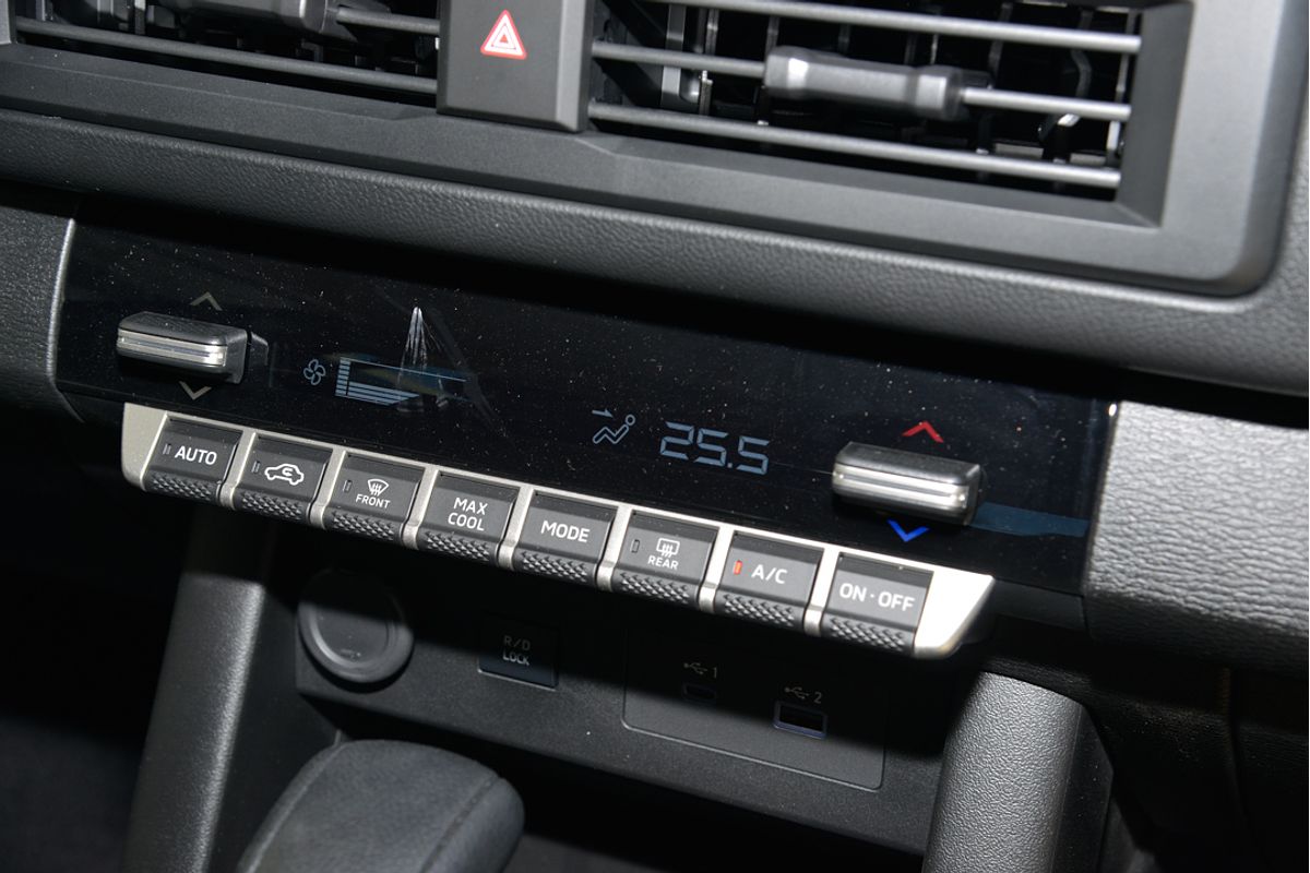 2025 Mitsubishi Triton GLX+ MV 4X4