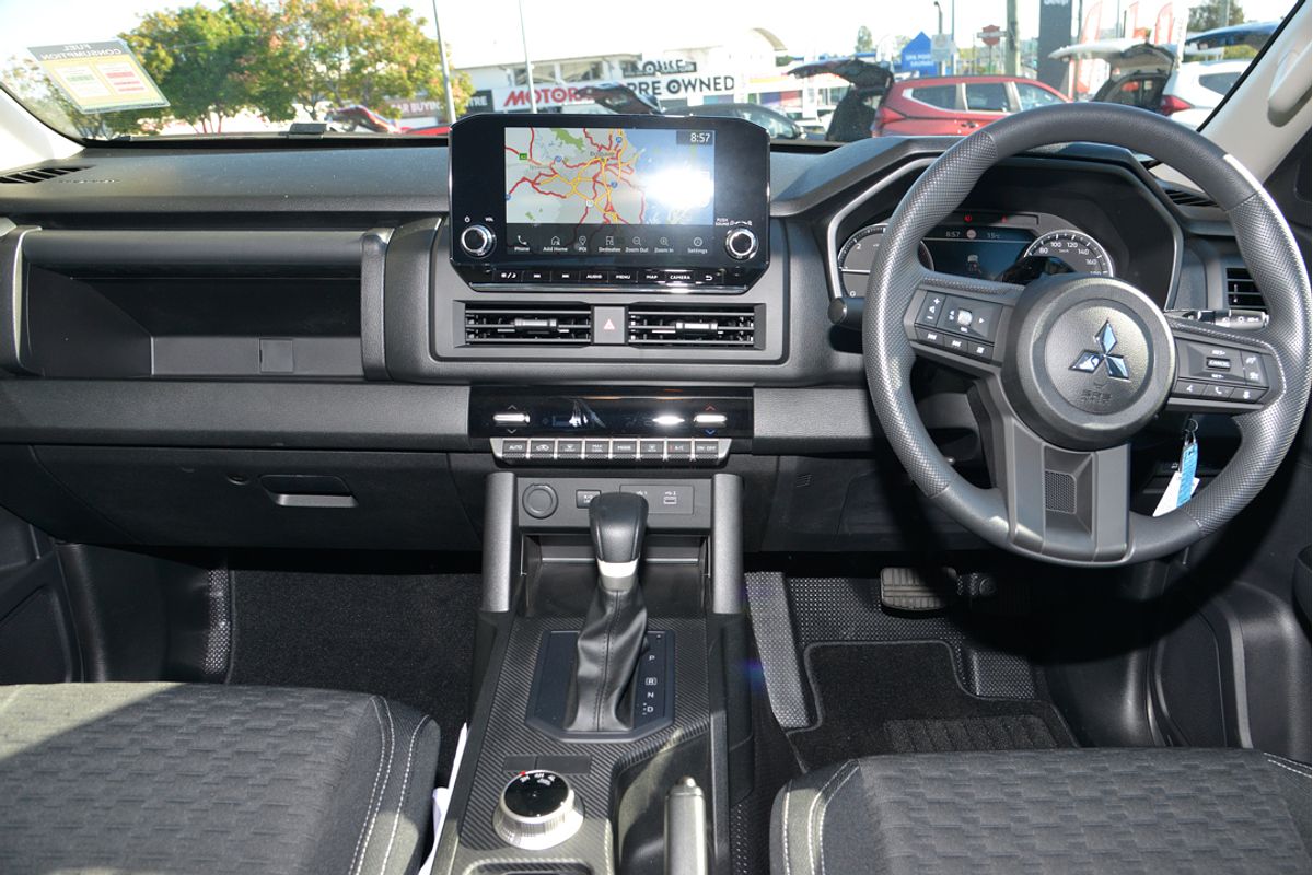 2025 Mitsubishi Triton GLX+ MV 4X4