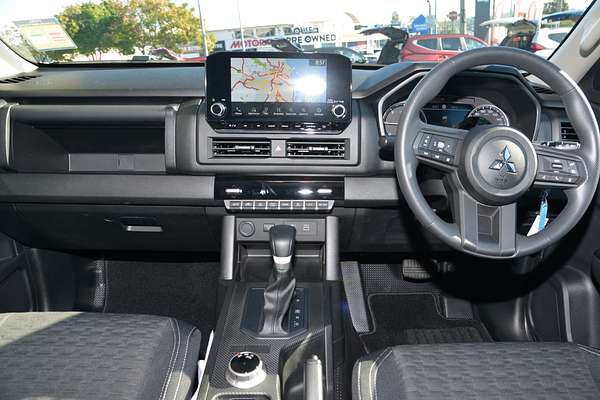 2025 Mitsubishi Triton GLX+ MV 4X4