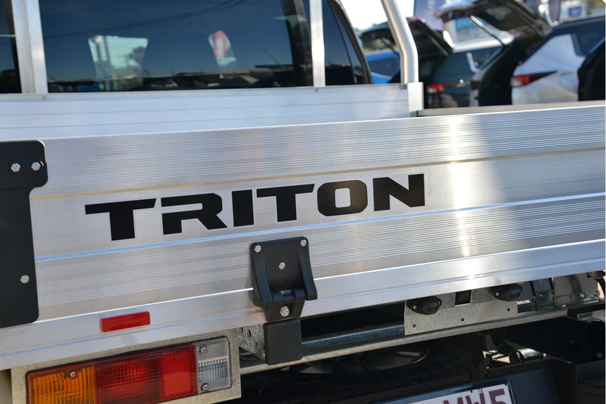 2025 Mitsubishi Triton GLX+ MV 4X4
