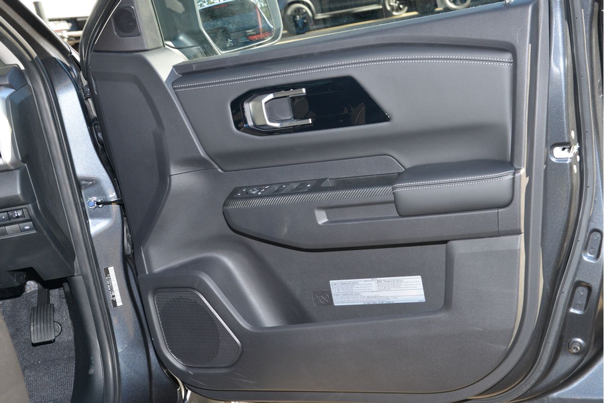 2025 Mitsubishi Triton GLS MV 4X4