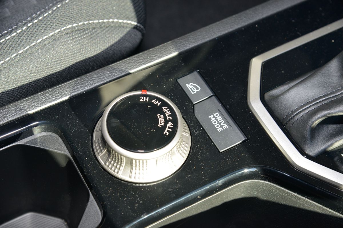 2025 Mitsubishi Triton GLS MV 4X4