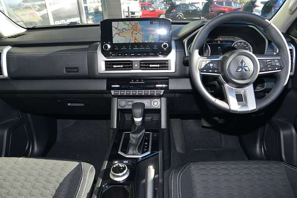 2025 Mitsubishi Triton GLS MV 4X4