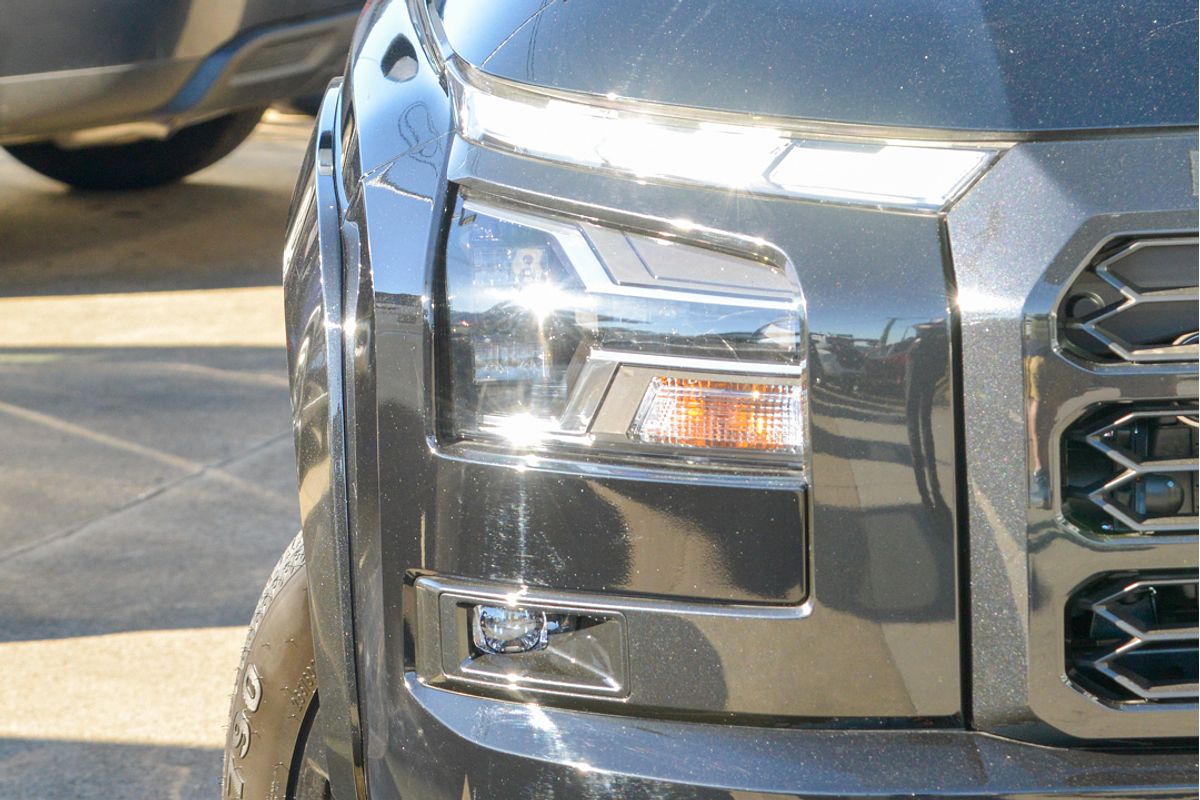 2025 Mitsubishi Triton GSR MV 4X4