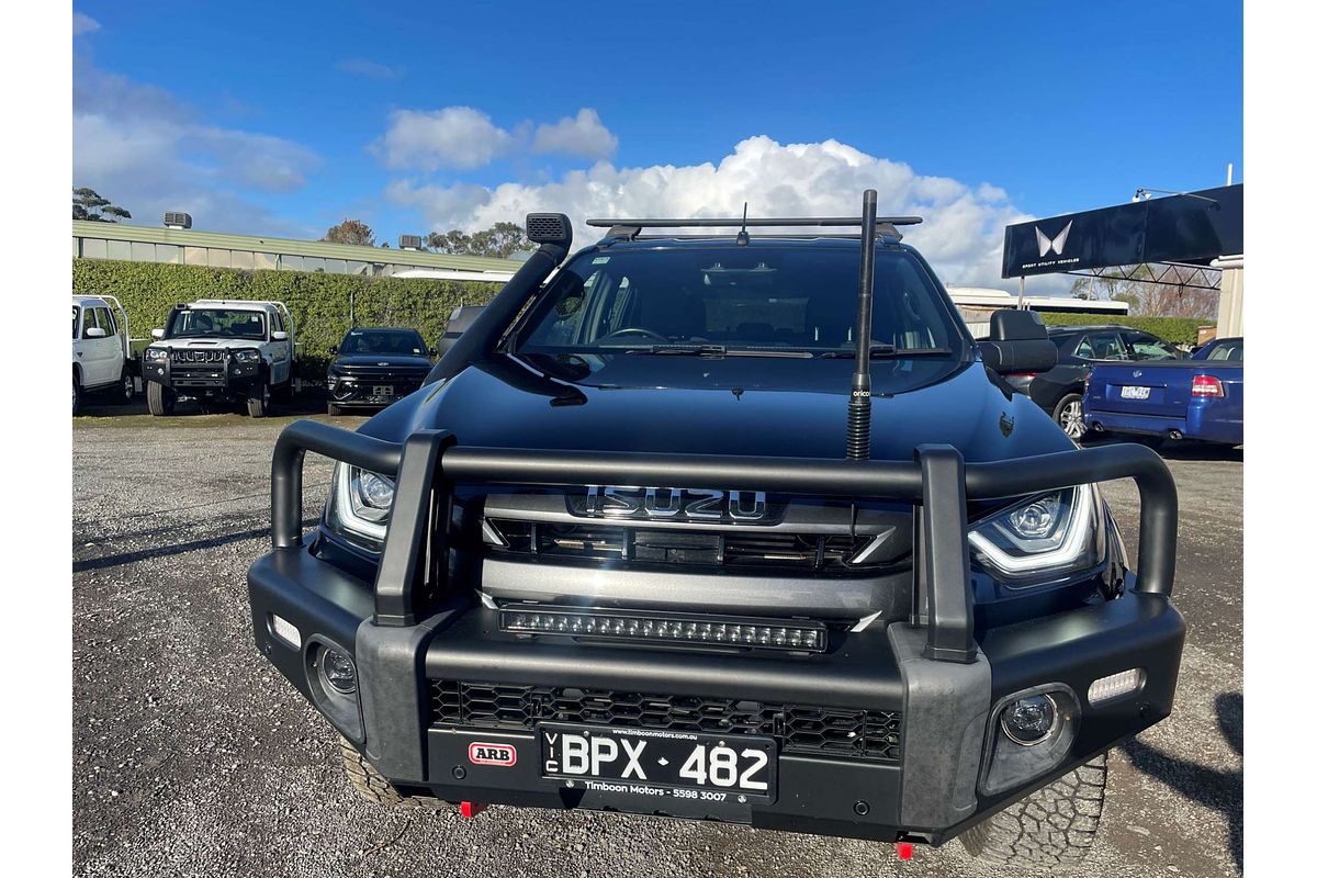 2022 Isuzu D-MAX X-TERRAIN  4X4