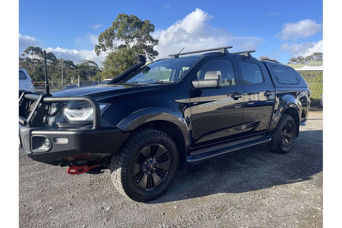 2022 Isuzu D-MAX X-TERRAIN  4X4