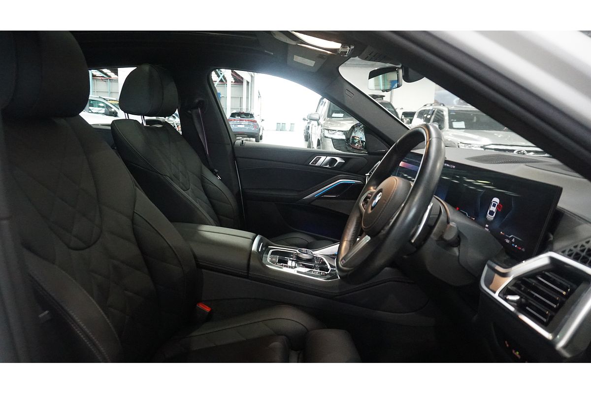 2023 BMW X6 xDrive30d M Sport G06