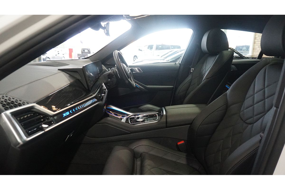 2023 BMW X6 xDrive30d M Sport G06
