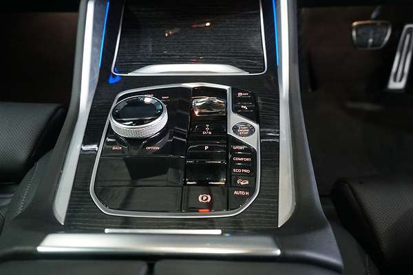 2023 BMW X6 xDrive30d M Sport G06